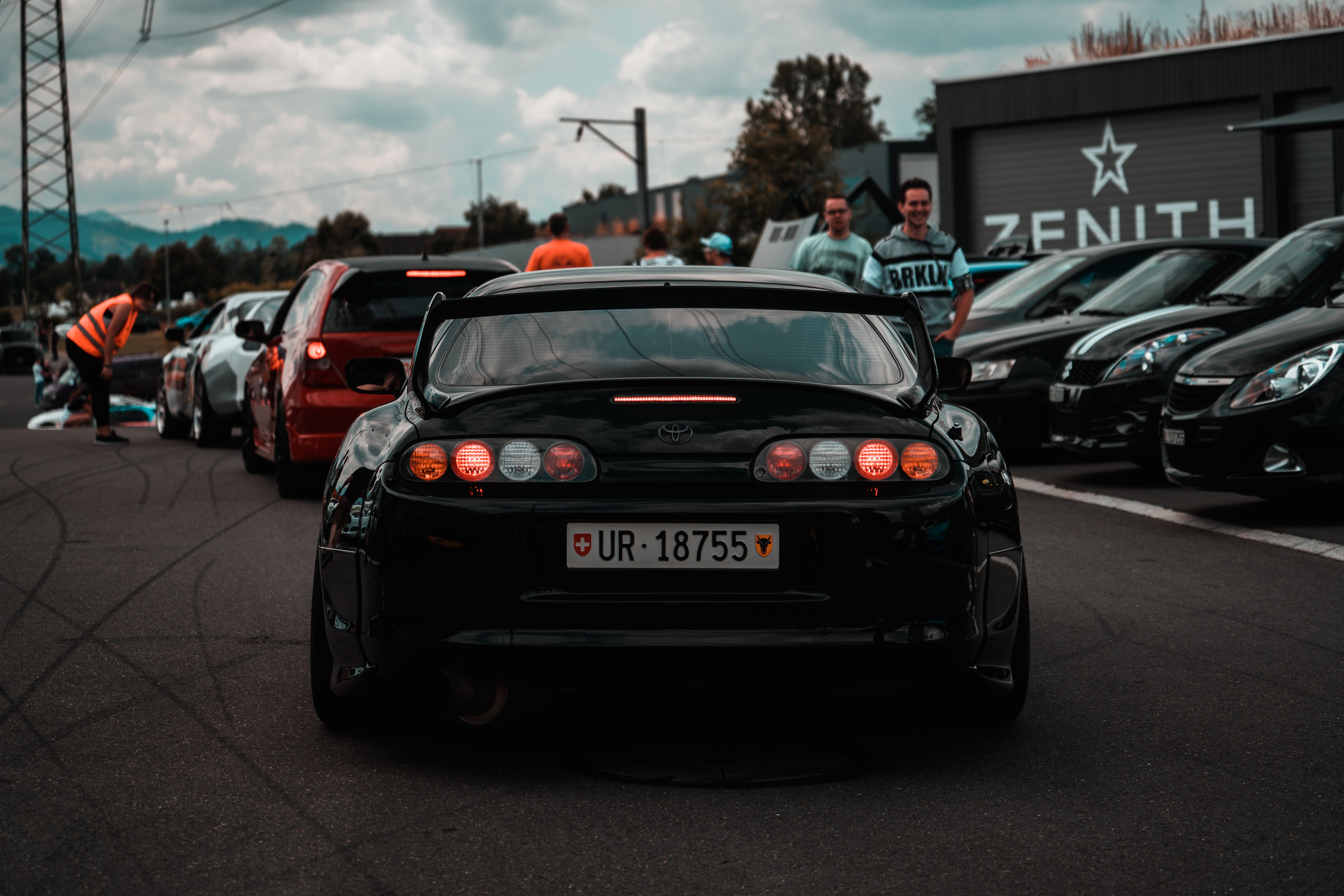 toyota supra tył