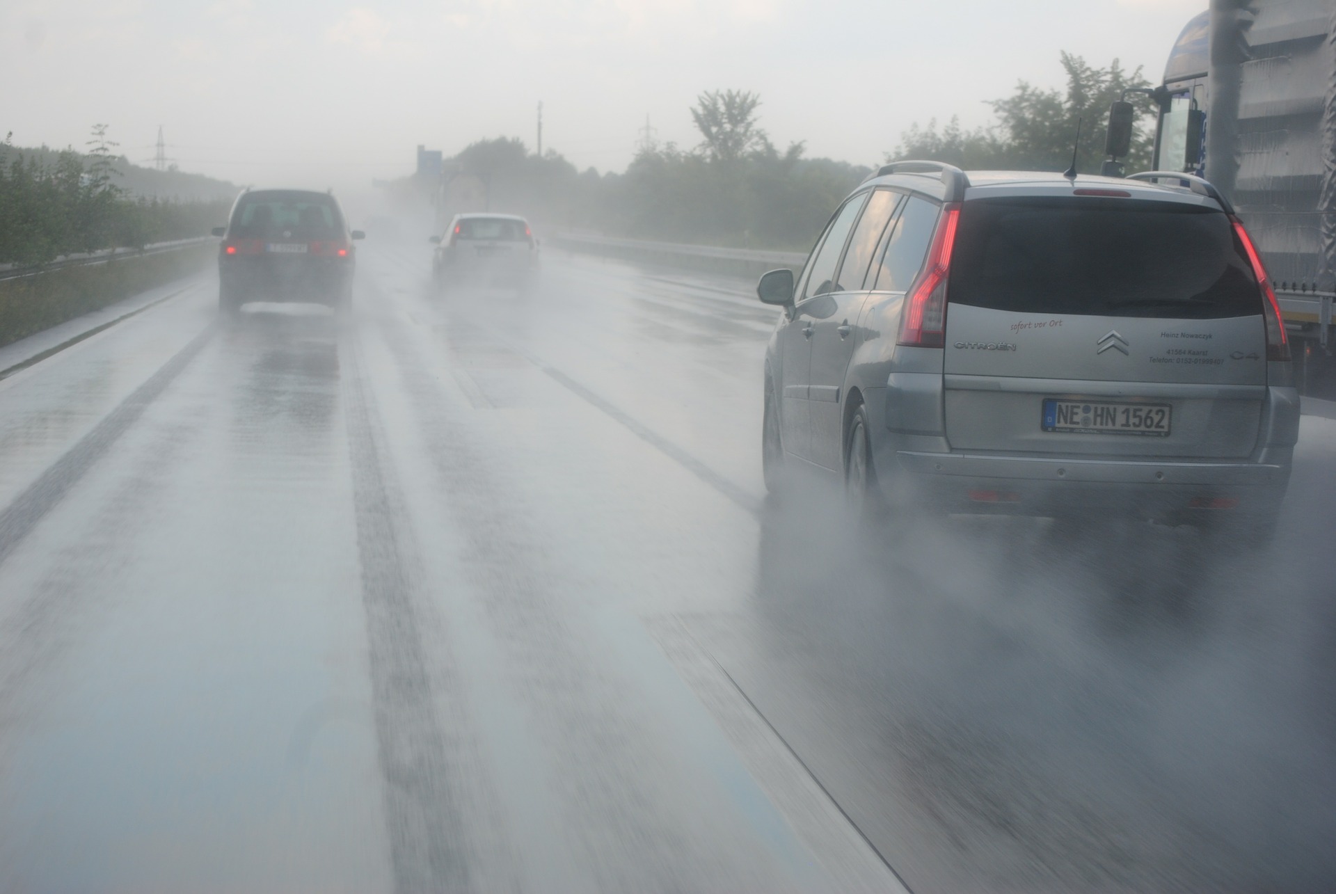 aquaplaning