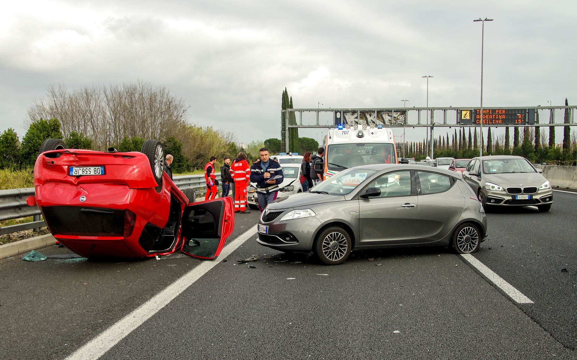 wypadek na autostradzie