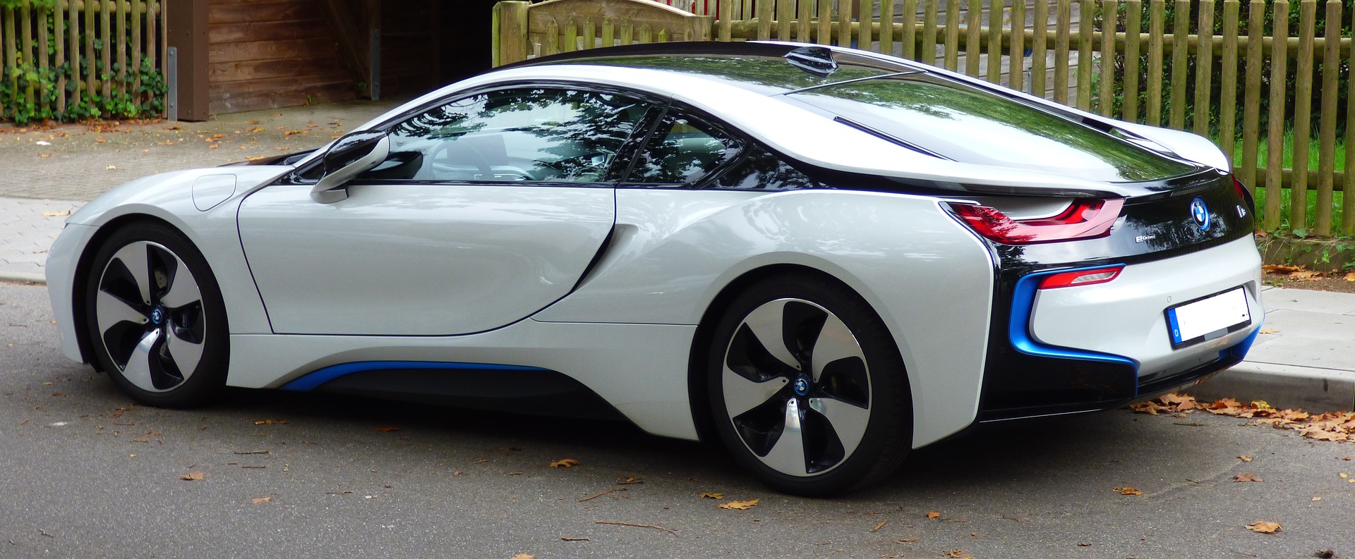 bmw i8 test samochodu