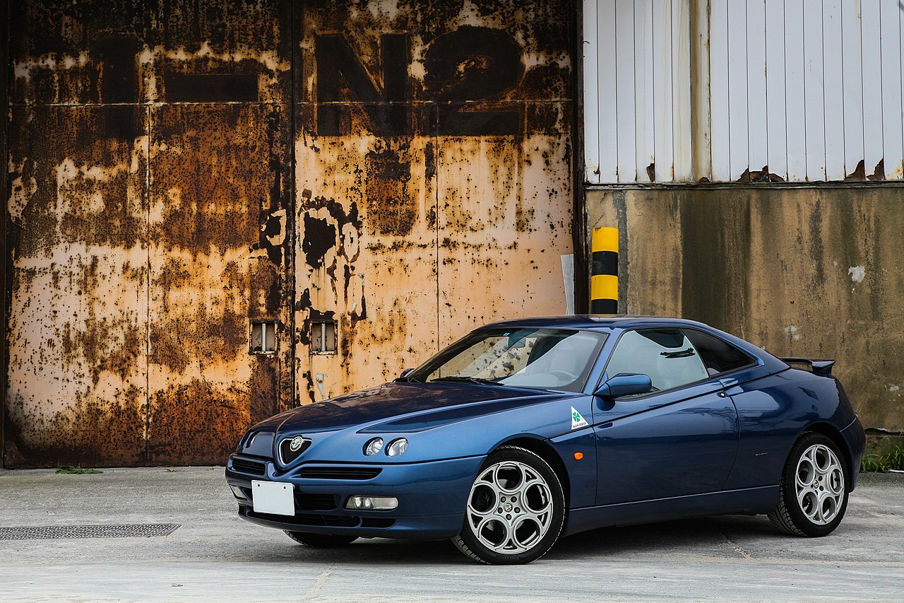 alfa romeo gtv - youngtimer