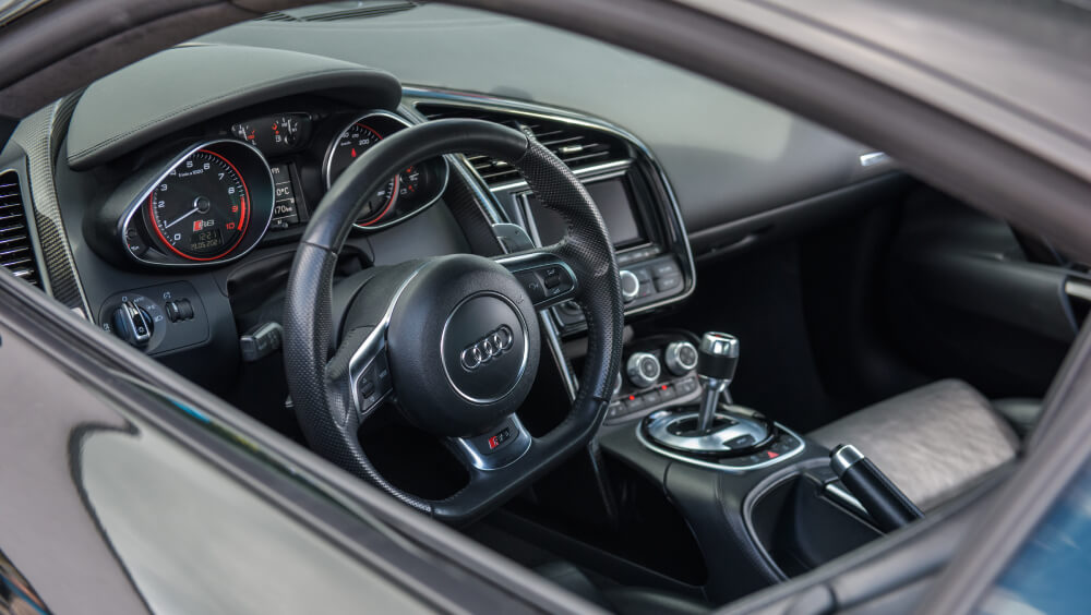 Audi R8 V10