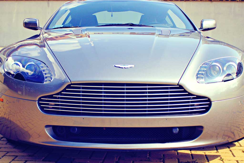 Aston Martin Vantage