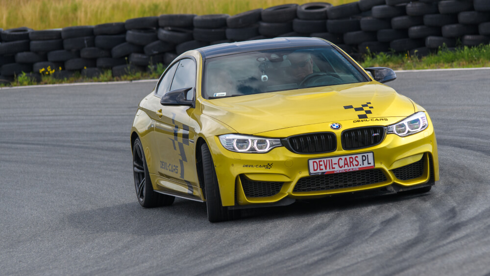 BMW M4