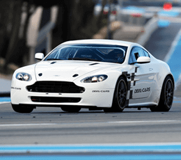 Aston Martin Vantage Aston Martin Vantage